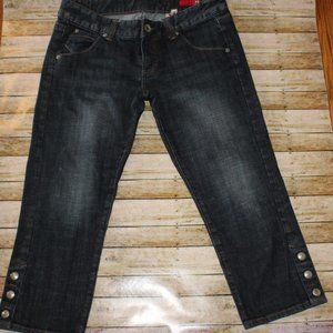 COPY - EXPRESS CAPRI Pants SIZE  8 X2 denim
